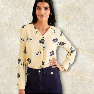 Ann Taylor yellow blouse with blue/ white flowers light academia v neck sz S